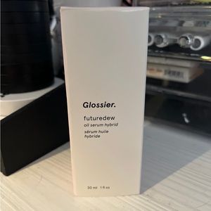 BNIB Glossier Futuredew